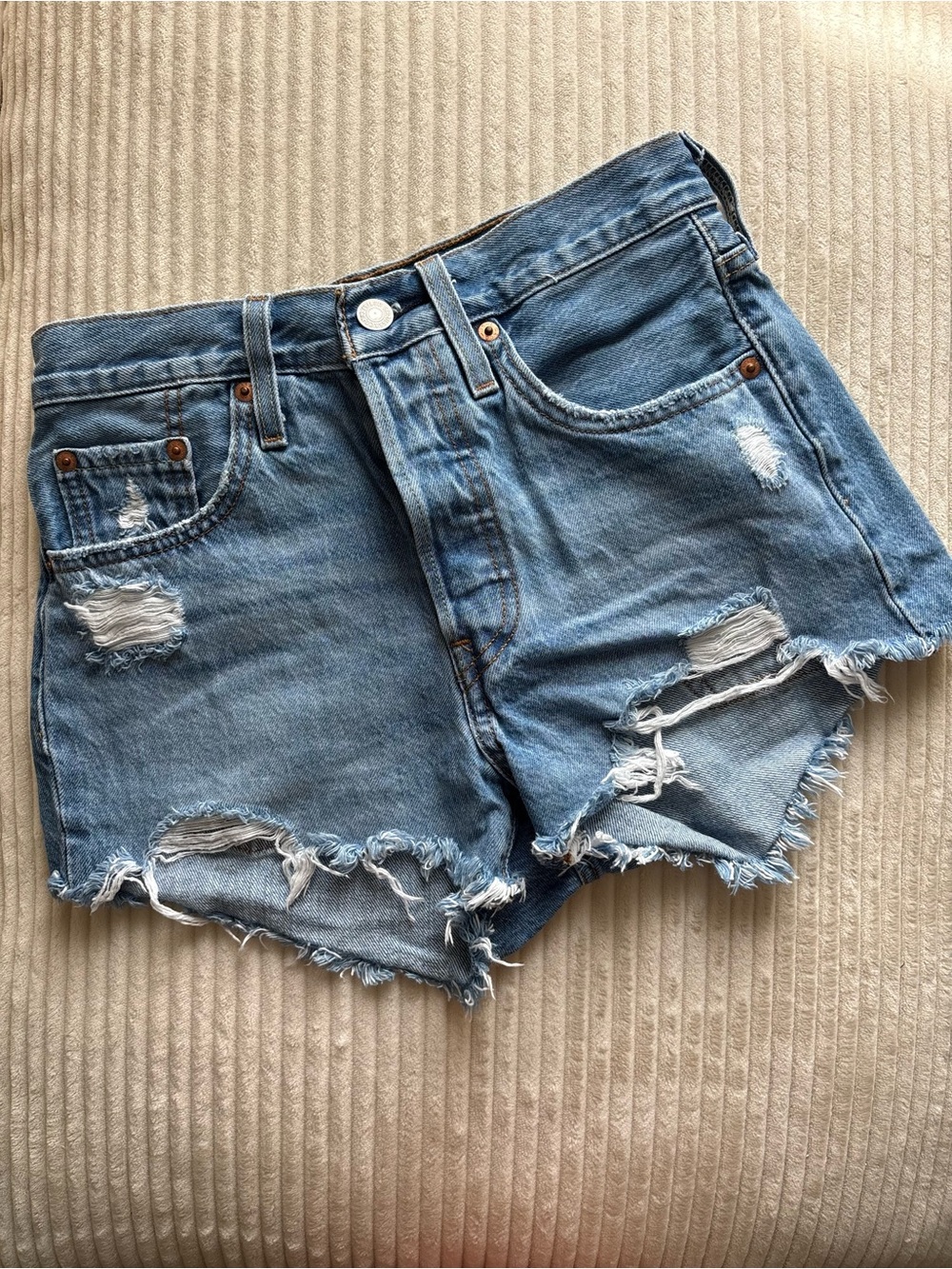 Levi's 501 Shorts SZ 24